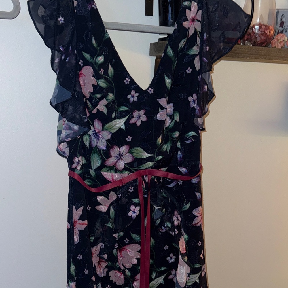 Marchesa Notte Floral Flutter Sleeve Dress US 4 - Picture 2 of 5
